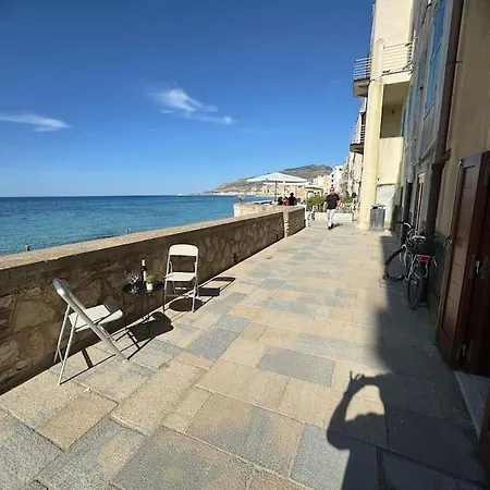 Lato Nord Il Giallo Vista E Accesso Mare Diretto * Trapani