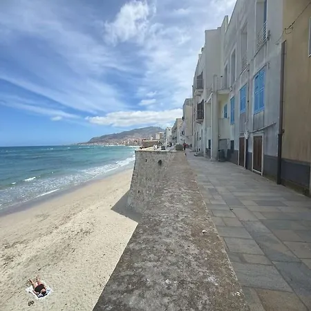 Apartment Lato Nord Il Giallo Vista E Accesso Mare Diretto Trapani