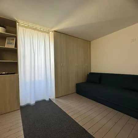 Lato Nord Il Giallo Vista E Accesso Mare Diretto Appartement