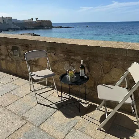 Lato Nord Il Giallo Vista E Accesso Mare Diretto Appartement *